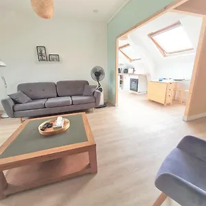 https://joli-appartement-cosy-avec-jardin.inbrittany.com