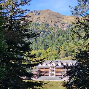 Recente Au Coeur Des Monts Du Cantal Appartement